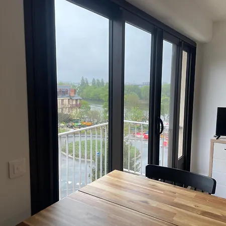 Apartment Vue Maine